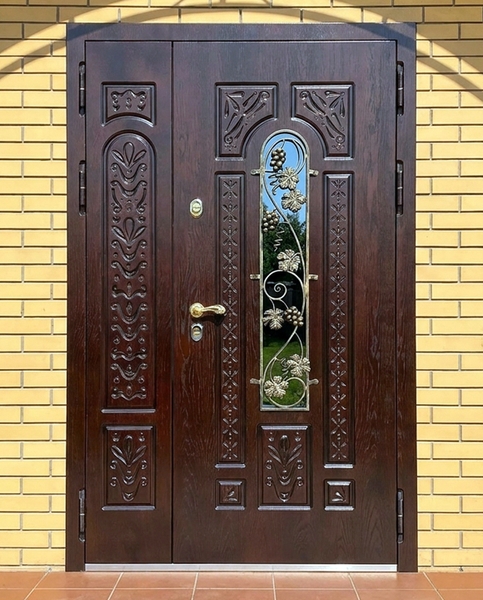 Двери с ковкой Двери с ковкой